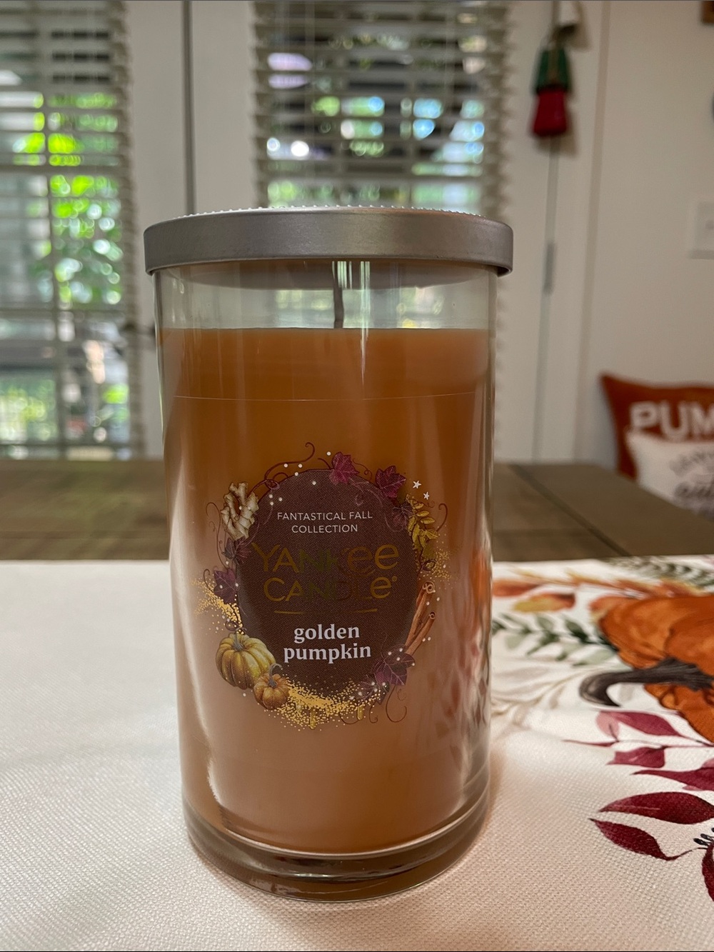 Yankee Candle Golden Pumpkin Jar - Pumpkin Orange with Silver Lid